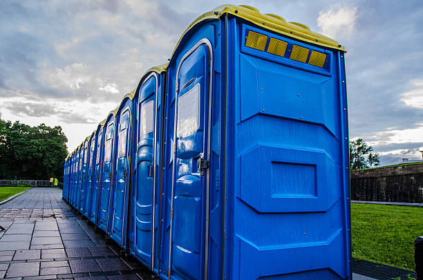 Best Best portable toilet rental  in Pleasanton, KS